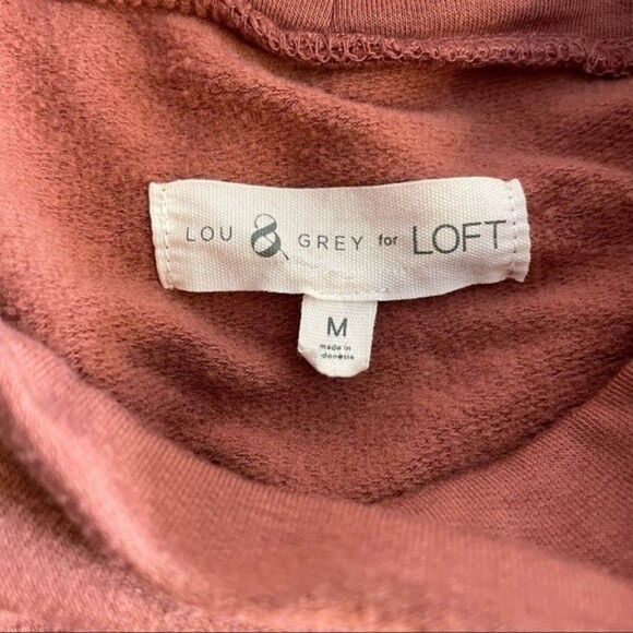 Lou & Grey Women's SignatureSoft Blend Turtleneck Top Size Medium - Picture 9 of 12